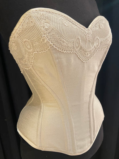 Vanisha Cream 55 cm