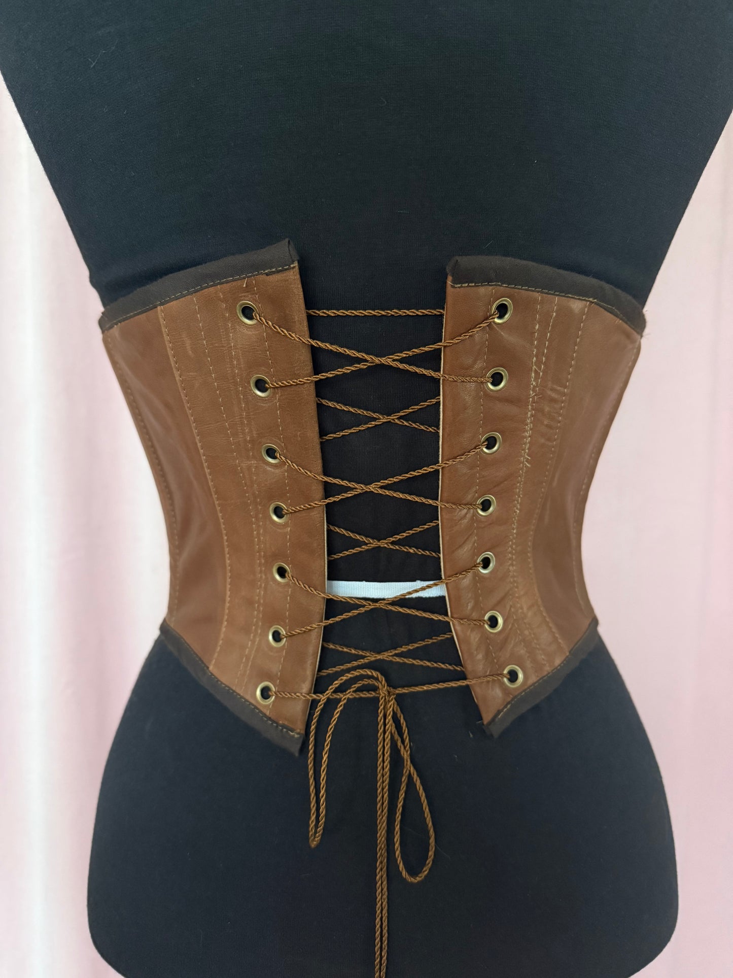 Lisa Nahka 61 cm