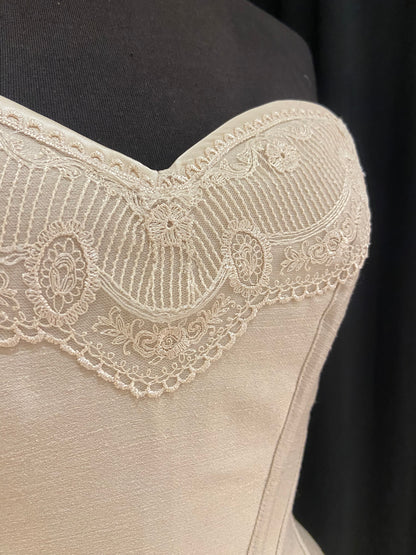 Vanisha Cream 55 cm