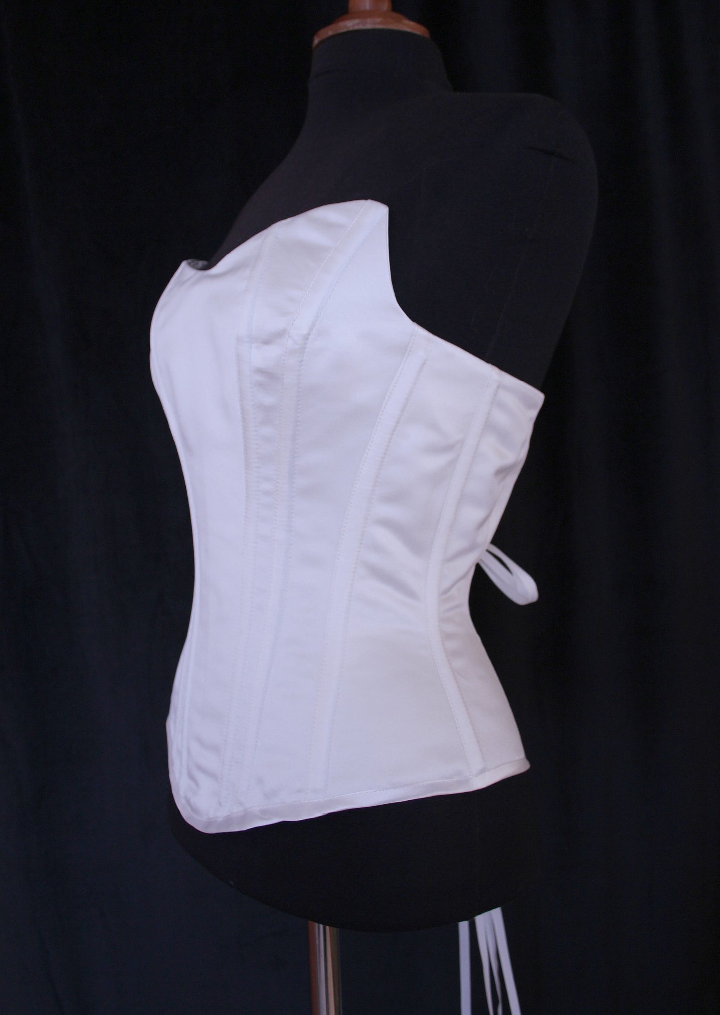 Bethany (64cm)