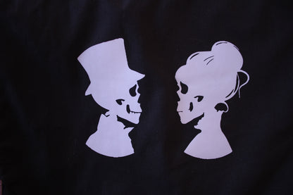 Love and Death Kangaskassi